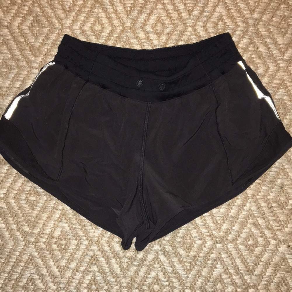 Lululemon Hotty Hot Short - Size 4